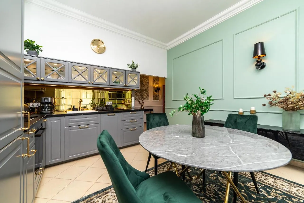 Trzy Gracje - Monte Cassino By Oneapartments Sopot Apartment